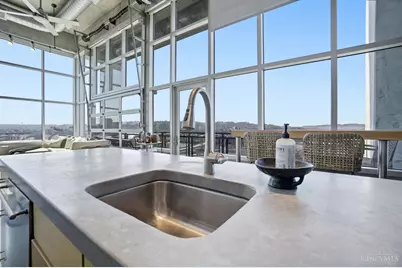 353 W 4th Street #607, Cincinnati, OH 45202 - Photo 29