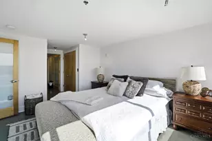 353 W 4th St, Cincinnati, OH 45202 - Photo 35