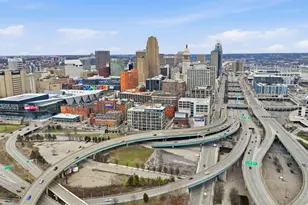 353 W 4th St, Cincinnati, OH 45202 - Photo 3