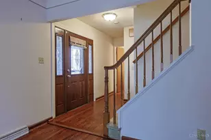 9606 Millbrook Dr, Springfield Township, OH 45231 - Photo 3