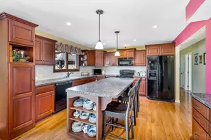 1634 Hine Rd, Ross Township, OH 45013 - Photo 11