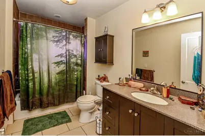 3815 Eastern Avenue, Cincinnati, OH 45226 - Photo 19