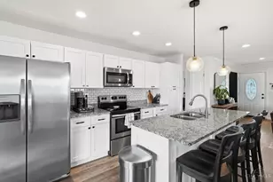 6278 Seiler Dr, Green Township, OH 45239 - Photo 11