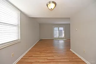 3467 Amberway Ct, Colerain Township, OH 45251 - Photo 9