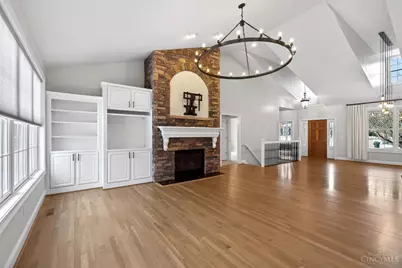 1646 Fairway Crest, Miami Township, OH 45140 - Photo 13