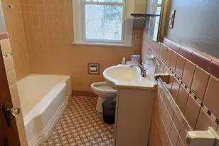 5220 Winton Ridge Ln, Cincinnati, OH 45232 - Photo 11