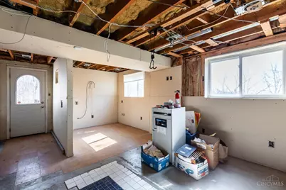 5801 Blue Spruce Lane, Cincinnati, OH 45224 - Photo 35