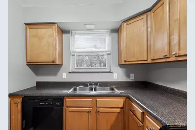 5104 Lillian Drive, Cincinnati, OH 45237 - Photo 11