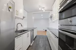 2401 Ingleside Ave, Cincinnati, OH 45206 - Photo 5