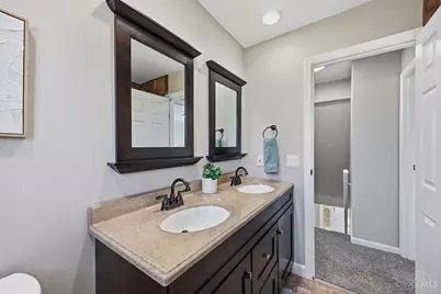 4600 Farcrest Court, Green Township, OH 45247 - Photo 37