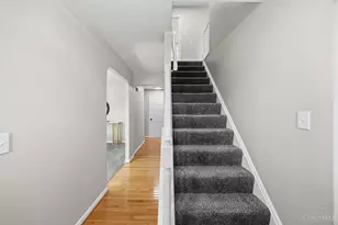 4600 Farcrest Ct, Green Township, OH 45247 - Photo 9