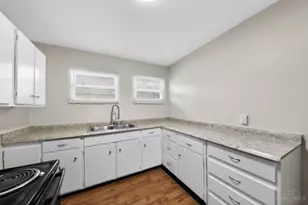 9636 Pippin Rd, Colerain Township, OH 45231 - Photo 11