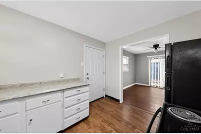 9636 Pippin Road, Colerain Township, OH 45231 - Photo 13