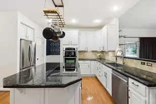 1511 Indian Bluffs Dr, Maineville, OH 45039 - Photo 7