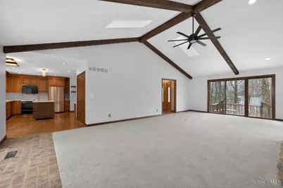 560 Blackhawk Trail, Miami Township, OH 45140 - Photo 11