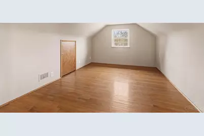 6095 Kenwood Road, Madeira, OH 45243 - Photo 13