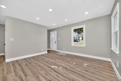 48 Damon Road, Green Hills, OH 45218 - Photo 9