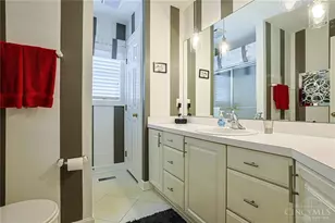 735 Chaucer Ln, Tipp City, OH 45371 - Photo 25