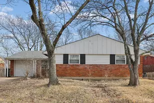 12128 Benadir Rd, Cincinnati, OH 45246 - Photo 1