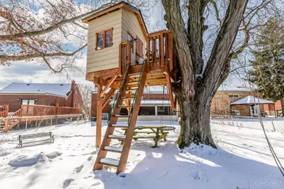 5584 Green Acres Court, Green Township, OH 45248 - Photo 29