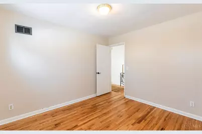 5584 Green Acres Court, Green Township, OH 45248 - Photo 15