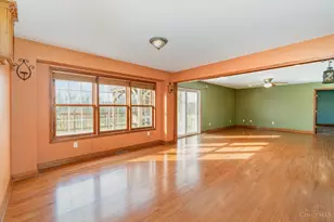 3518 Island Trail Dr, Williamsburg, OH 45176 - Photo 7