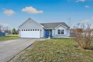 410 Waterstone Ct, Trenton, OH 45067 - Photo 3