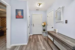 410 Waterstone Ct, Trenton, OH 45067 - Photo 5