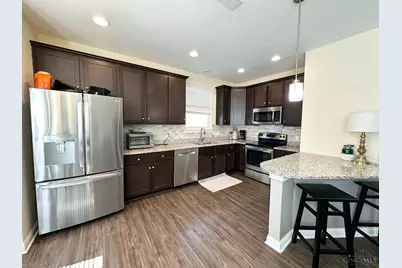 199 E Rochelle Street, Cincinnati, OH 45219 - Photo 5