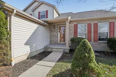 6636 Honeysuckle Lane, Hamilton Township, OH 45039 - Photo 3