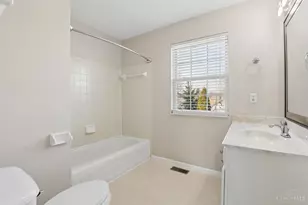 6636 Honey Suckle Ln, Hamilton Township, OH 45039 - Photo 27