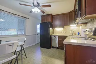 3875 Woodsong Dr, Cincinnati, OH 45251 - Photo 7