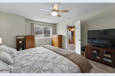 9568 Semaphore Court, West Chester, OH 45069 - Photo 21