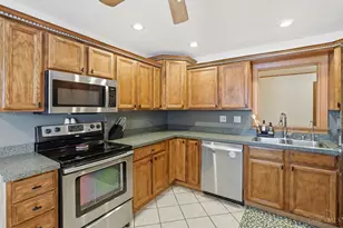 5452 Karen Ave, Green Township, OH 45248 - Photo 13