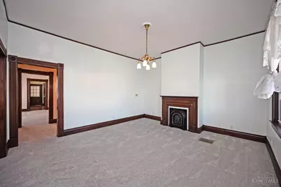 215 Walnut Street, Elmwood Place, OH 45216 - Photo 11