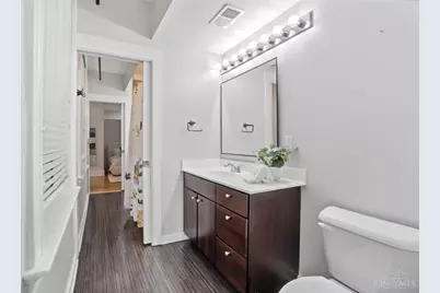 1415 Vine Street #305, Cincinnati, OH 45202 - Photo 17