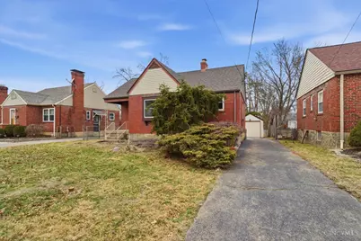 3816 Saint Johns Terrace, Cincinnati, OH 45236 - Photo 3