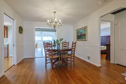 29 Forest Avenue, Wyoming, OH 45215 - Photo 11