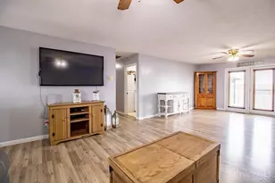 1041 Mcguinn Rd, Union Twp, OH 45177 - Photo 5