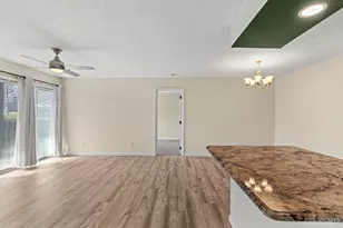 9319 Winton Rd, Springfield Township, OH 45231 - Photo 13