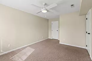 9319 Winton Rd, Springfield Township, OH 45231 - Photo 17