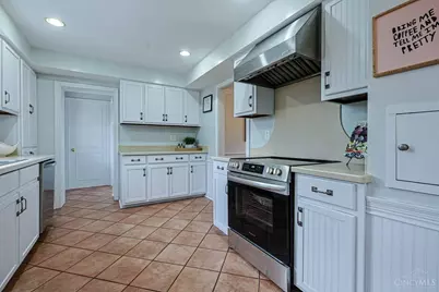 3969 Miami Road, Mariemont, OH 45227 - Photo 15