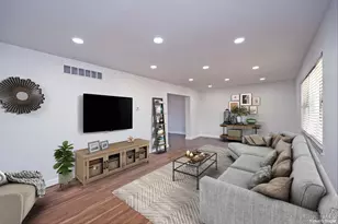 10219 Winstead Ln, Springfield Township, OH 45231 - Photo 3