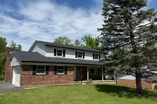 10219 Winstead Ln, Springfield Township, OH 45231 - Photo 1