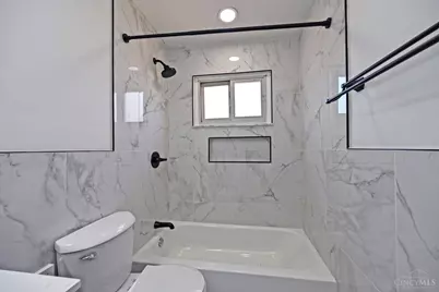 10219 Winstead Lane, Springfield Township, OH 45231 - Photo 25