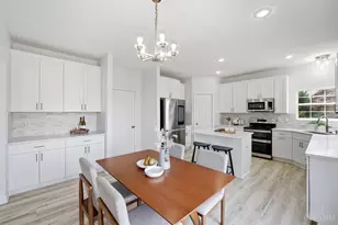 5715 Hawthorne Reserves Dr, Liberty Township, OH 45044 - Photo 15