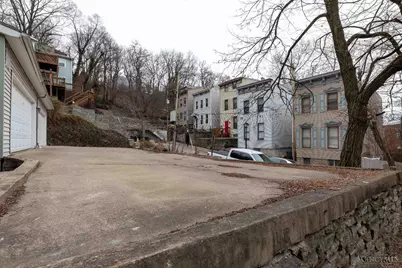 2202 Ravine Street #2, Cincinnati, OH 45219 - Photo 17