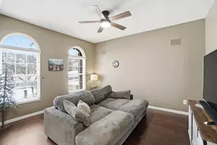 5566 Selu Dr, Liberty Township, OH 45011 - Photo 7