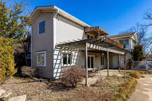 2127 Smith Rd, Ross Township, OH 45013 - Photo 9