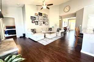 2854 Alysheba Ct, Hamilton Township, OH 45152 - Photo 3